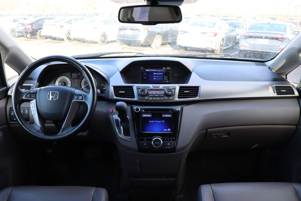 2015 Honda Odyssey EX-L 18