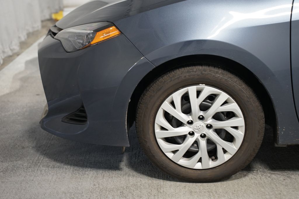 Thumbnail: 2019 Toyota Corolla - 5