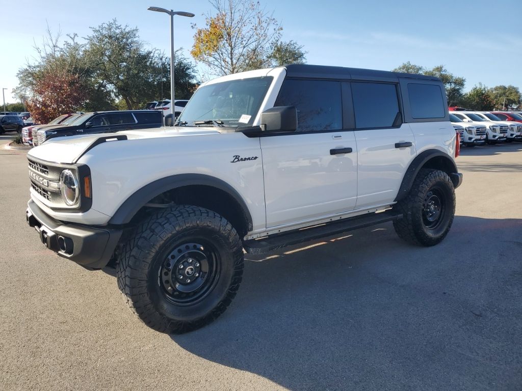 Used Car 2022 Ford Bronco  Black Diamond For Sale Under $40,000 In Austin, Texas
