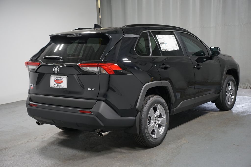 Thumbnail: 2025 Toyota RAV4 - 8
