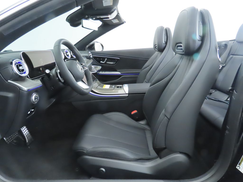 2025 Mercedes-Benz CLE 300 28