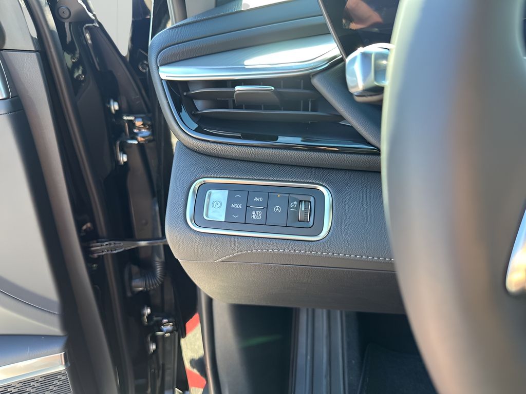 New 2026 Black Buick Avenir image 26