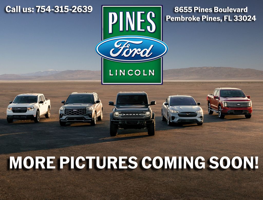White Metallic 2025 Ford Explorer SUV / Crossover Rear-Wheel Drive Automatic