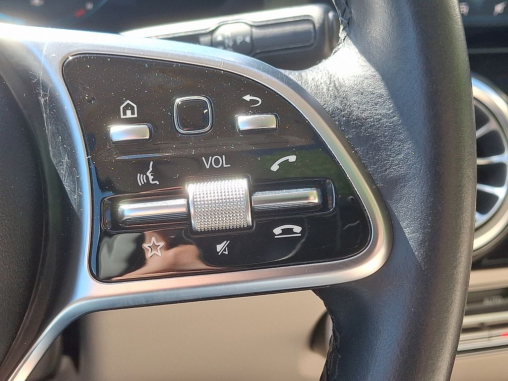 2021 Mercedes-Benz GLA 250 4MATIC 22