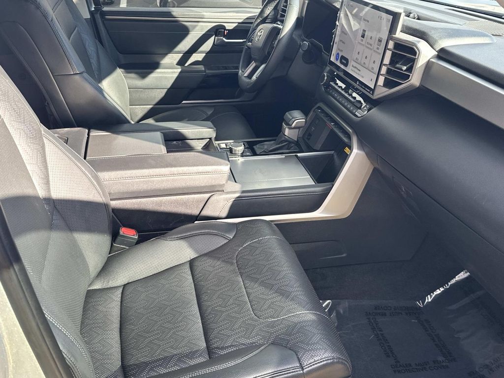 Thumbnail: 2023 Toyota Sequoia - 21