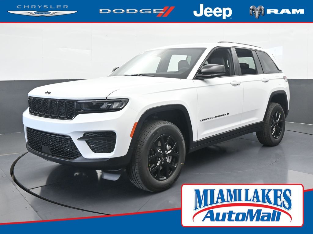 2025 Jeep Grand Cherokee Altitude's photo