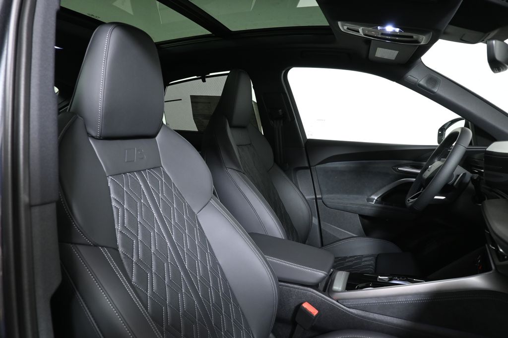 Thumbnail: 2026 Audi SQ5 - 29