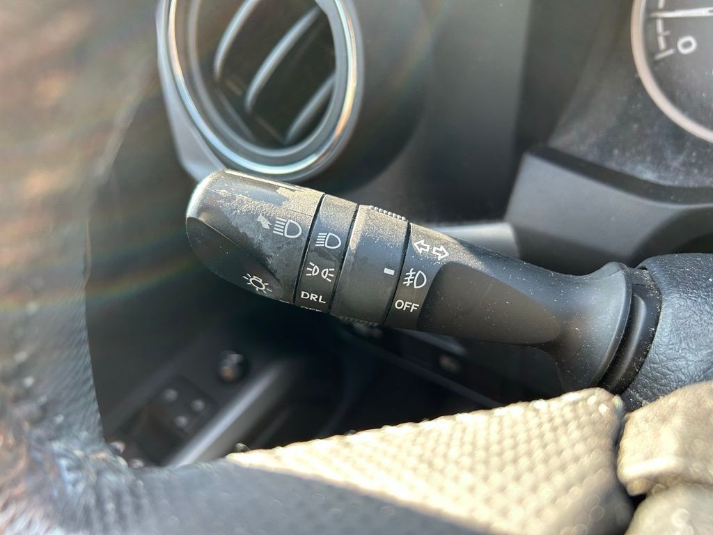 Thumbnail: 2019 Toyota Tacoma - 21