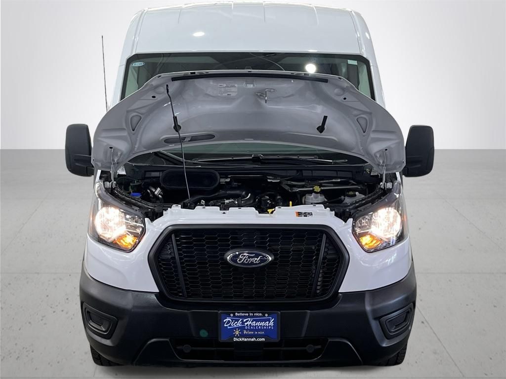 2025 Ford Transit-250 Base