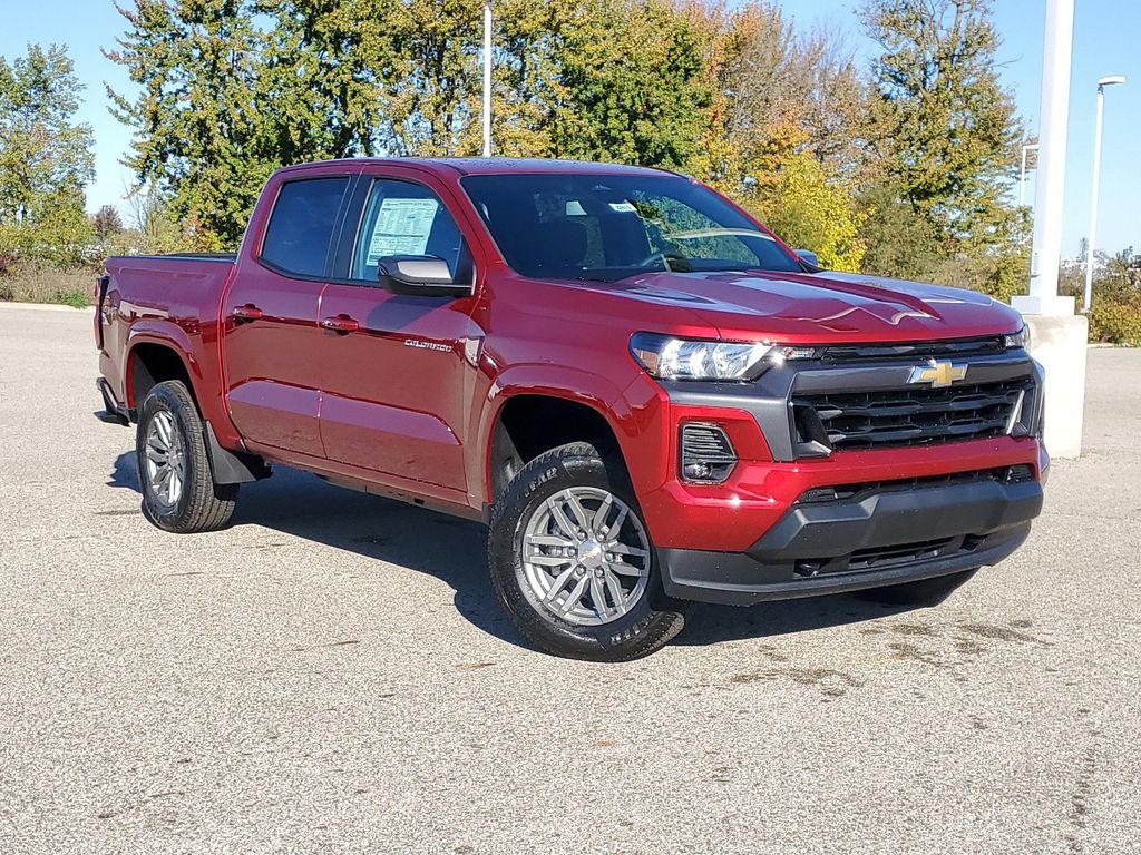 2024 Chevrolet Colorado LT 35