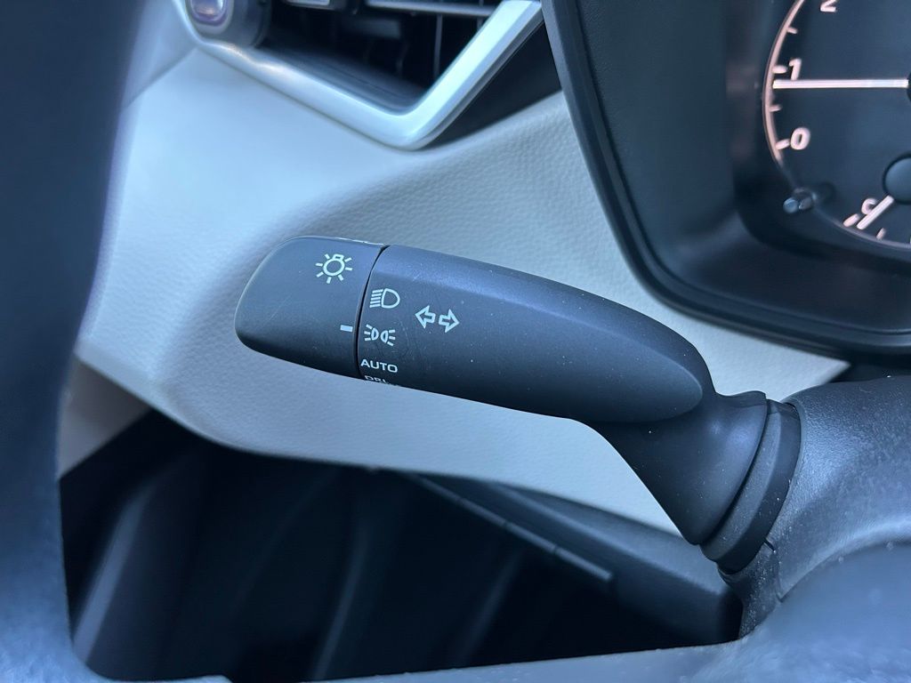 Thumbnail: 2025 Toyota Corolla - 20