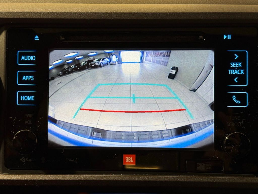 Thumbnail: 2019 Toyota Tacoma - 28