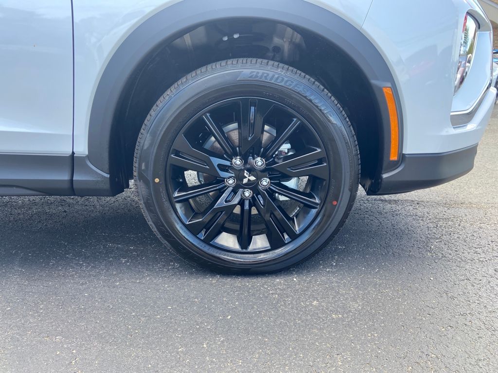 2026 Mitsubishi Eclipse Cross LE - 8