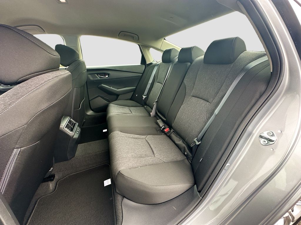 2025 Honda Accord LX 16