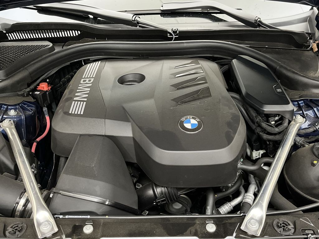 Thumbnail: 2025 BMW 5 Series - 27