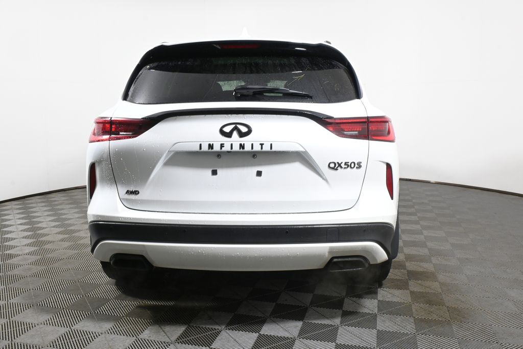Thumbnail: 2025 INFINITI QX50 - 6