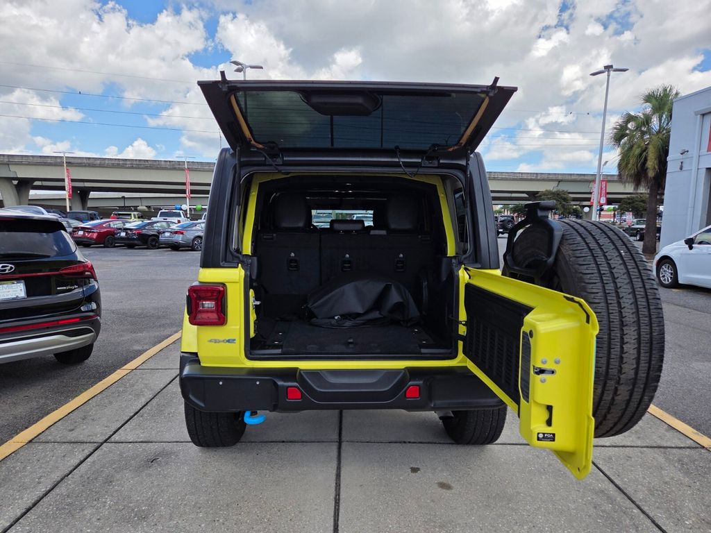 Used 2023 Jeep Wrangler SUV