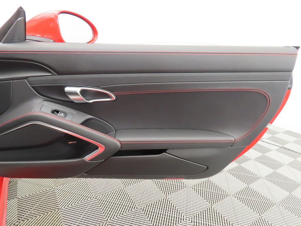 Thumbnail: 2025 Porsche 718 Cayman - 24