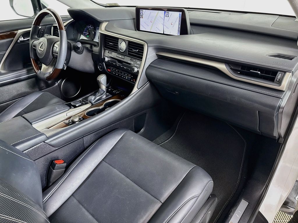 Thumbnail: 2019 Lexus RX - 30
