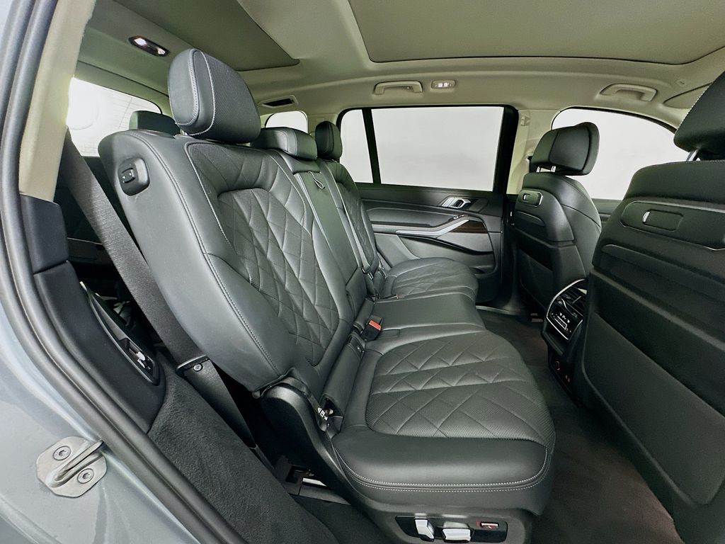 Thumbnail: 2023 BMW X7 - 29