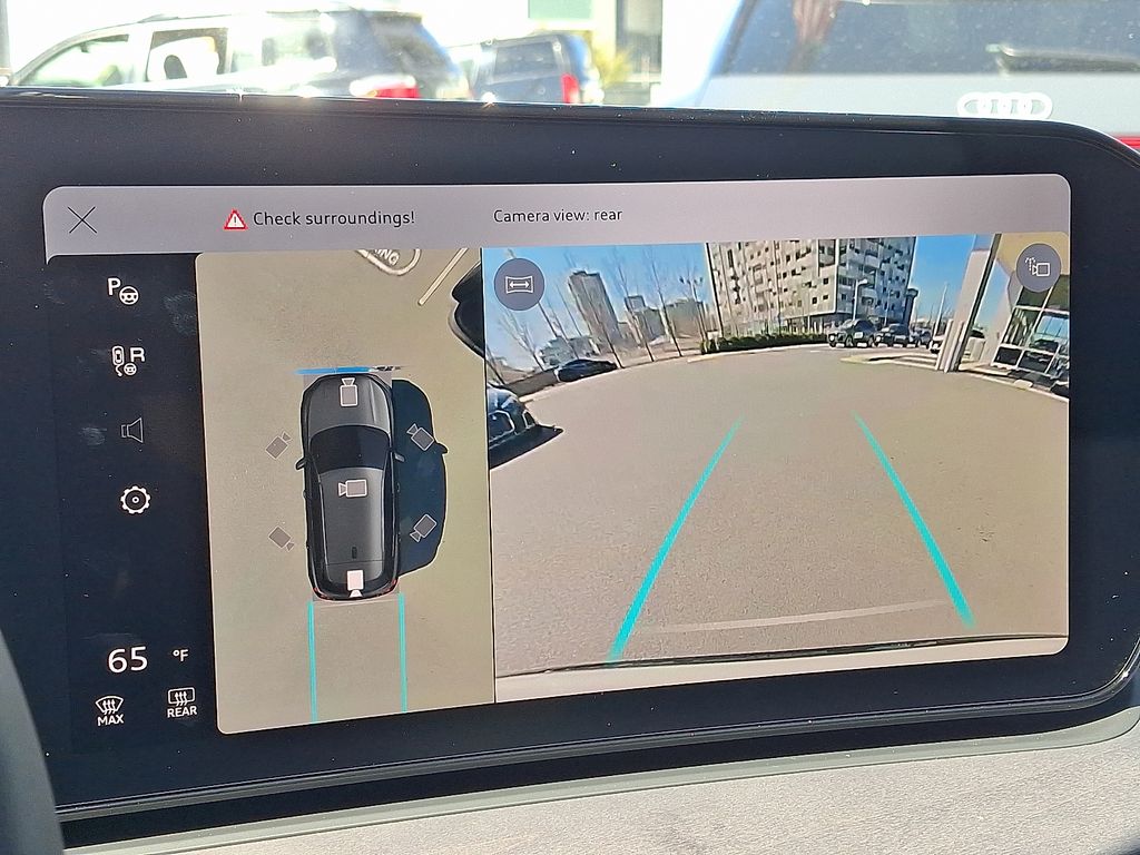 Thumbnail: 2026 Audi Q3 - 14