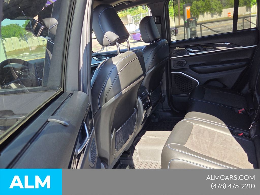 Used 2023 Gray Jeep Trailhawk 4xe image 11