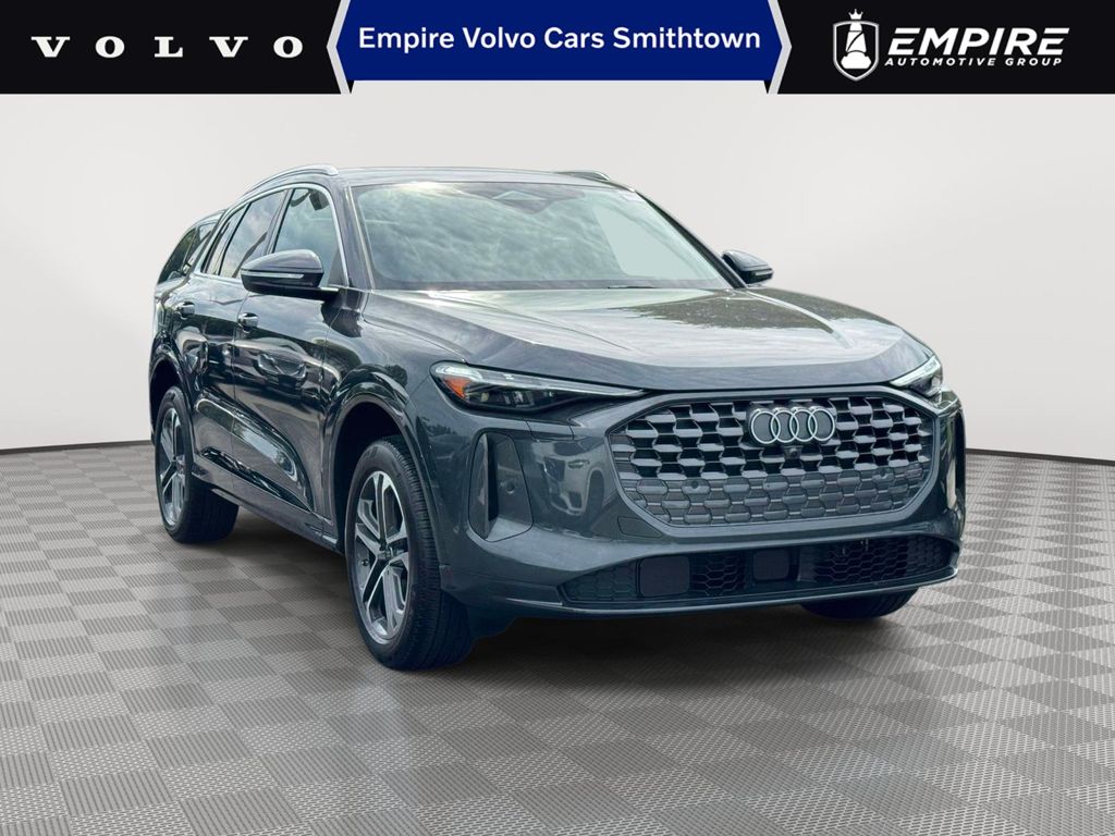 Tambora Gray Metallic 2025 Audi Q5 SUV / Crossover All-Wheel Drive 7-Speed Automatic