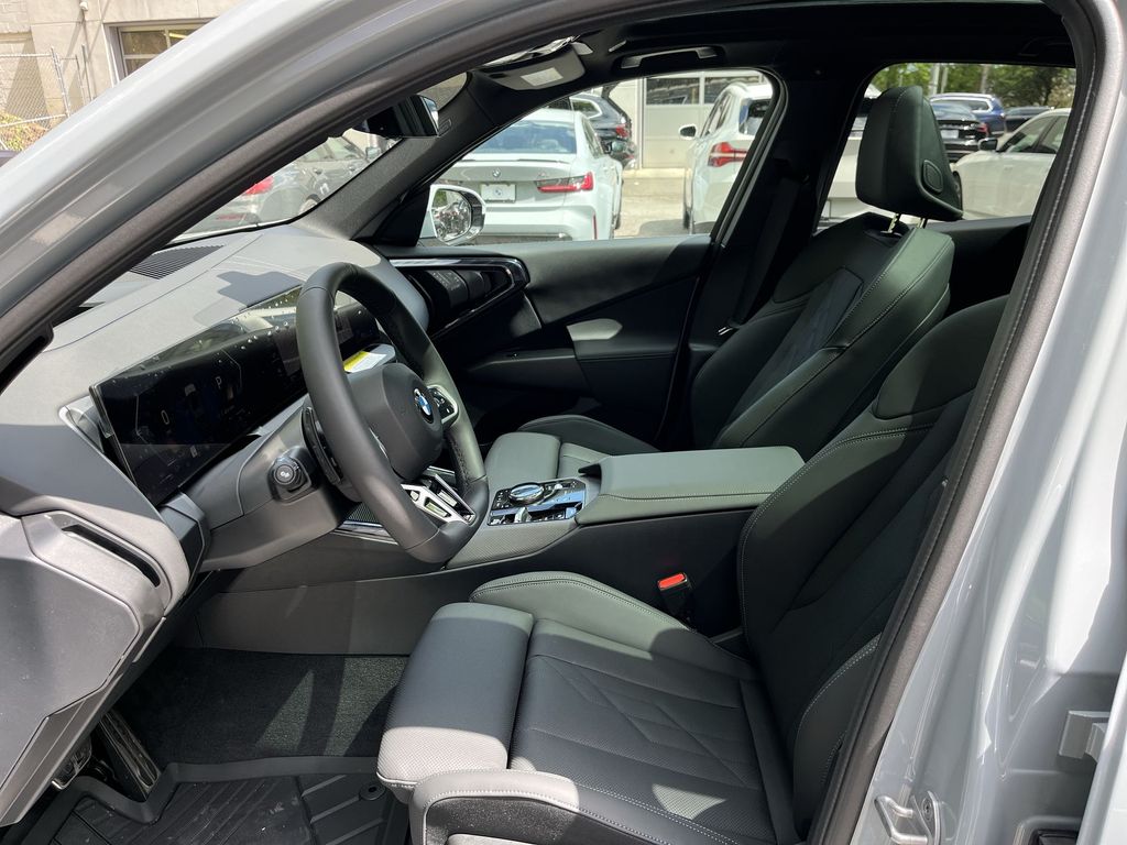 2025 BMW X3 3.0i 11