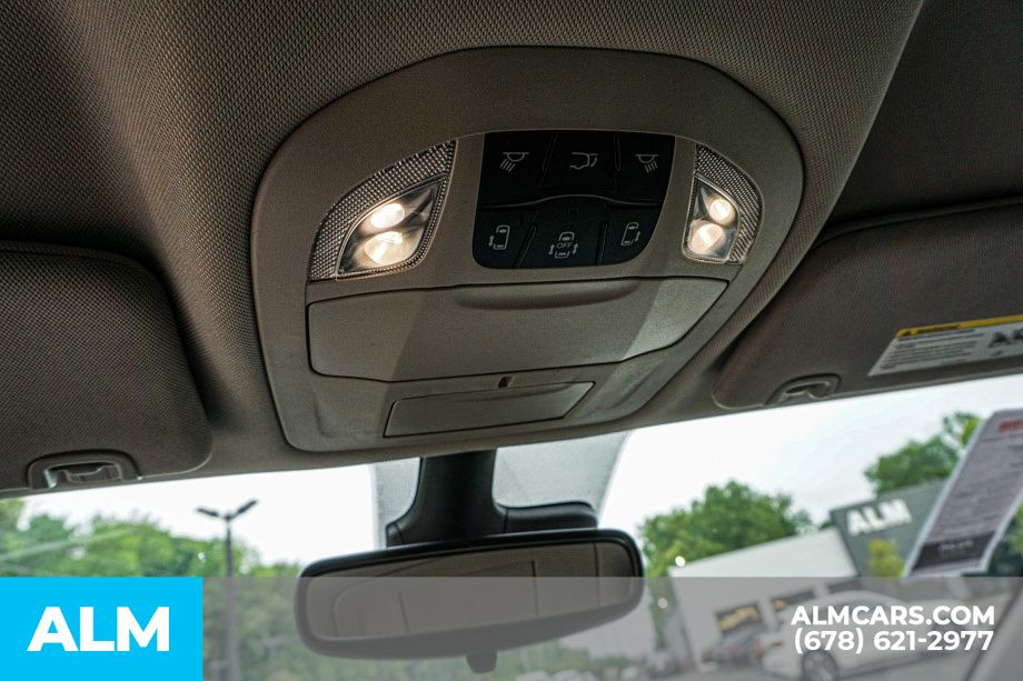 2024 Chrysler Pacifica Touring L photo 36