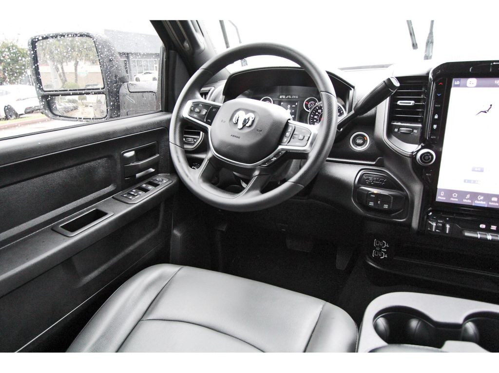 2025 Ram 2500 Tradesman - 7