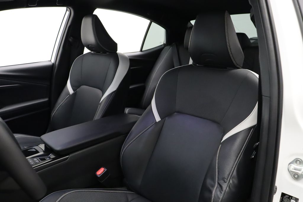 Thumbnail: 2025 Toyota Camry - 13