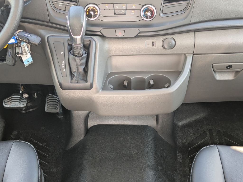 2025 Ford Transit 250