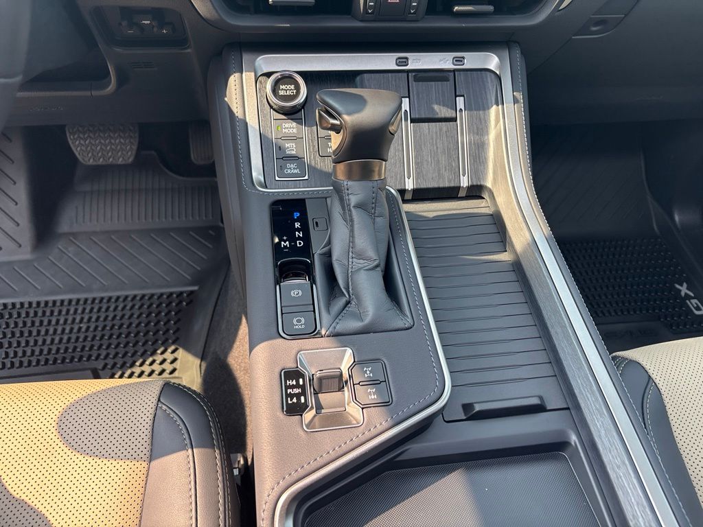 Thumbnail: 2026 Lexus GX - 16