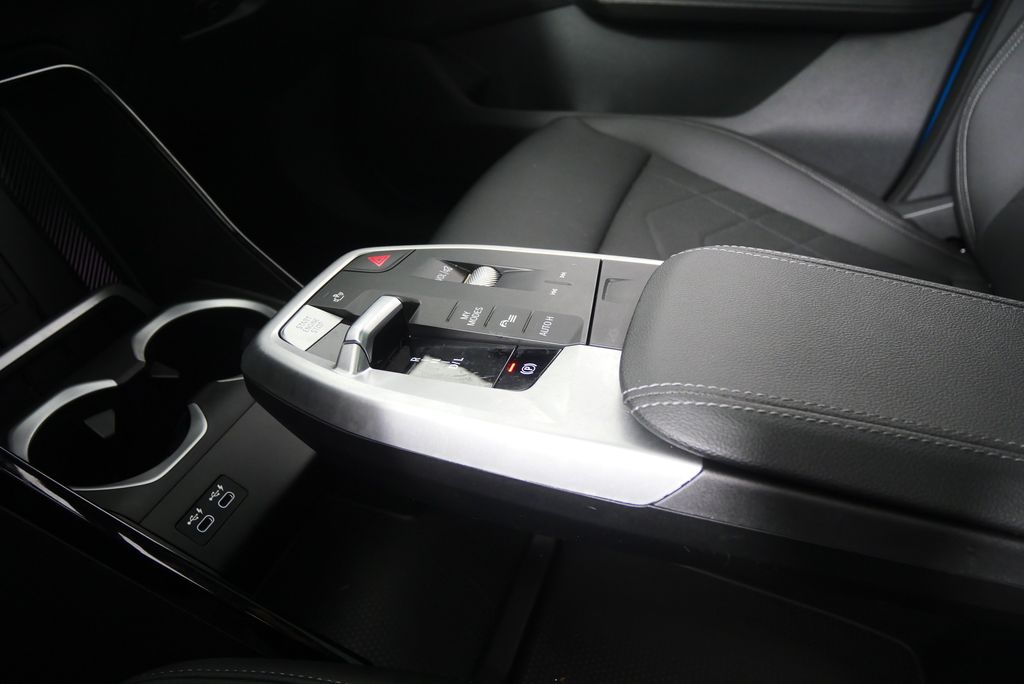 2023 BMW X1 xDrive28i 25