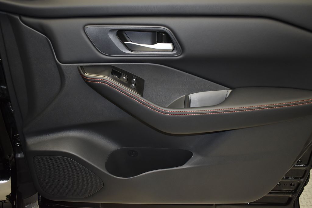 Thumbnail: 2026 Nissan Rogue - 22