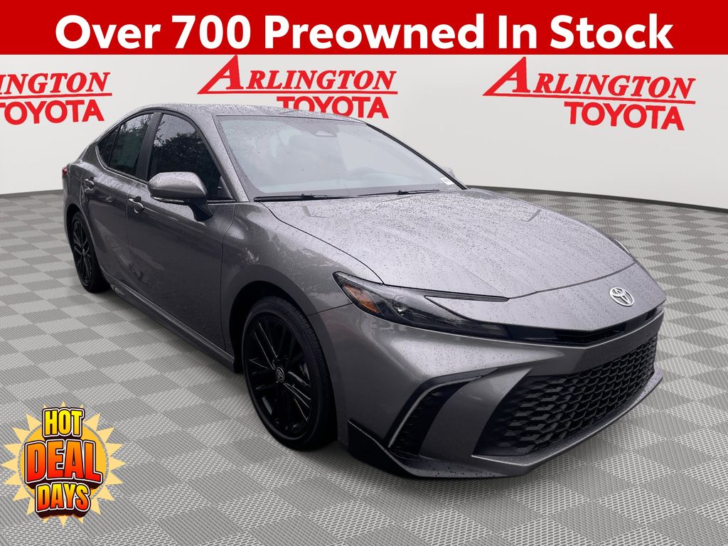 2026 Toyota Camry SE Hybrid's photo