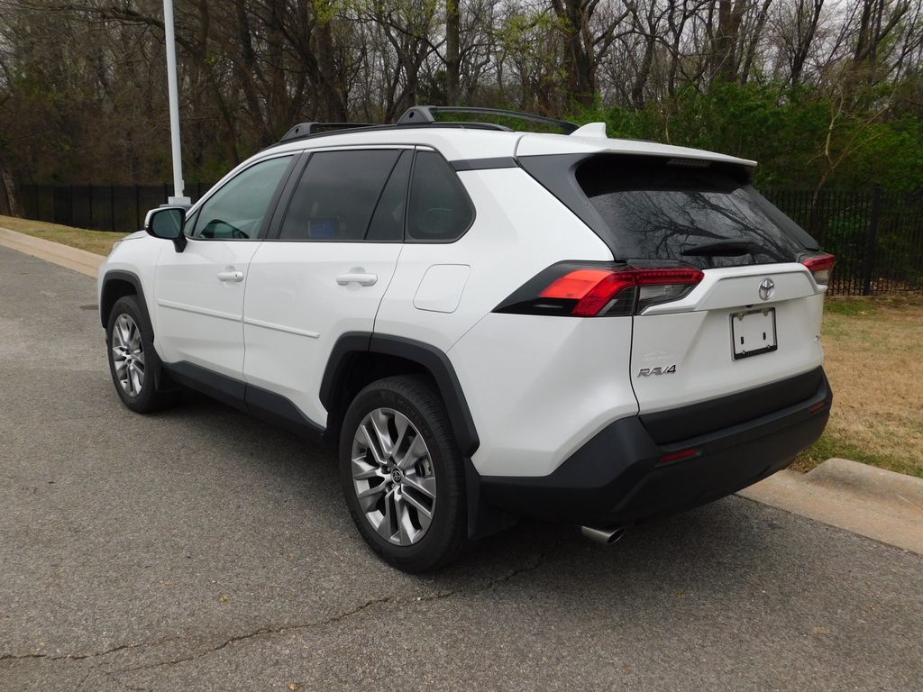 Thumbnail: 2024 Toyota RAV4 - 3