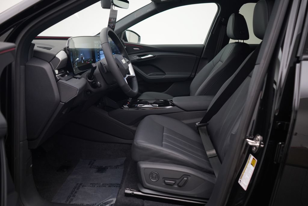 Thumbnail: 2027 Audi Q6 e-tron - 6