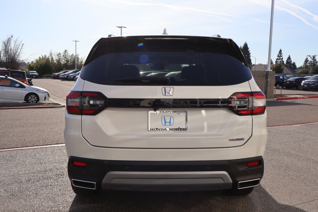 2025 Honda Pilot Touring 6