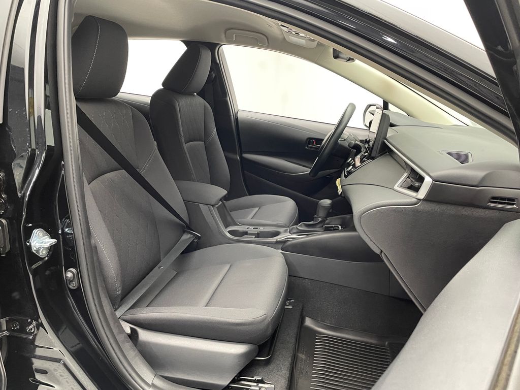 Thumbnail: 2025 Toyota Corolla - 17