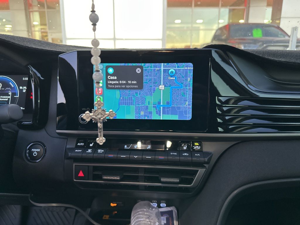 2025 Toyota Camry LE 5