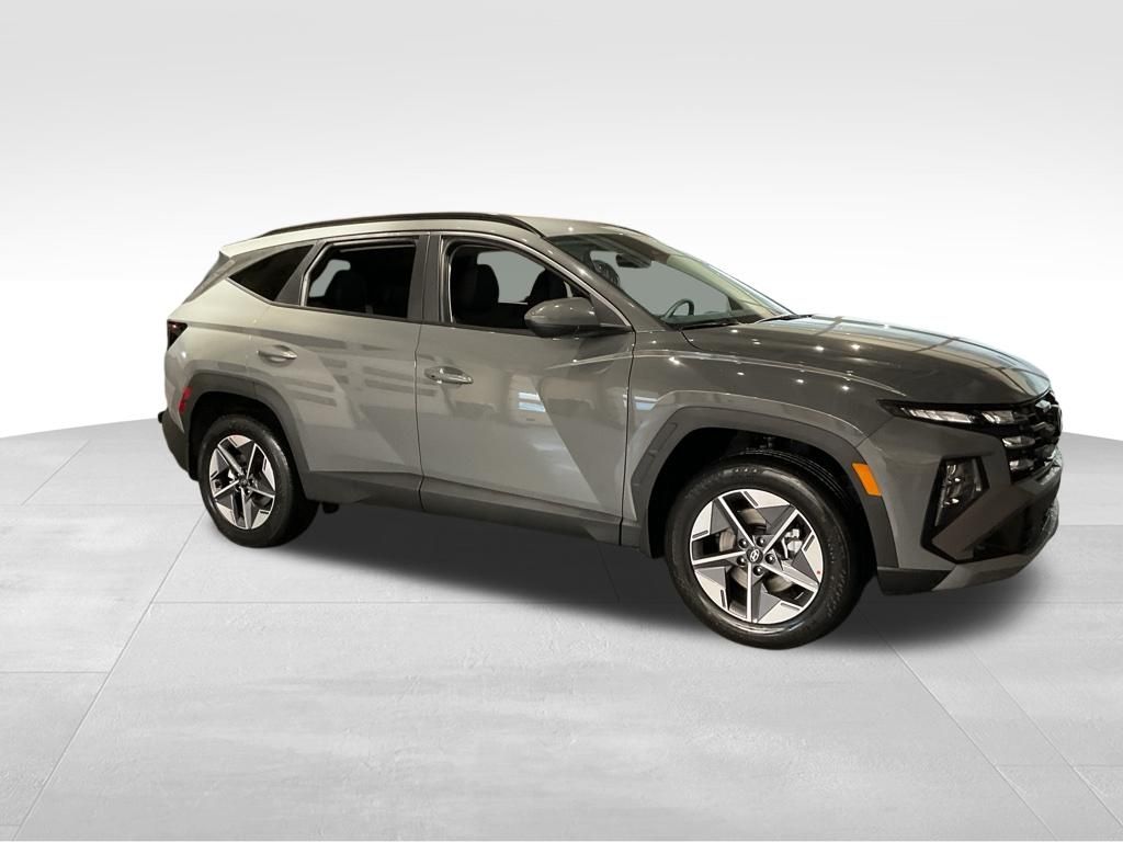 New 2026 Gray Hyundai SEL image 2