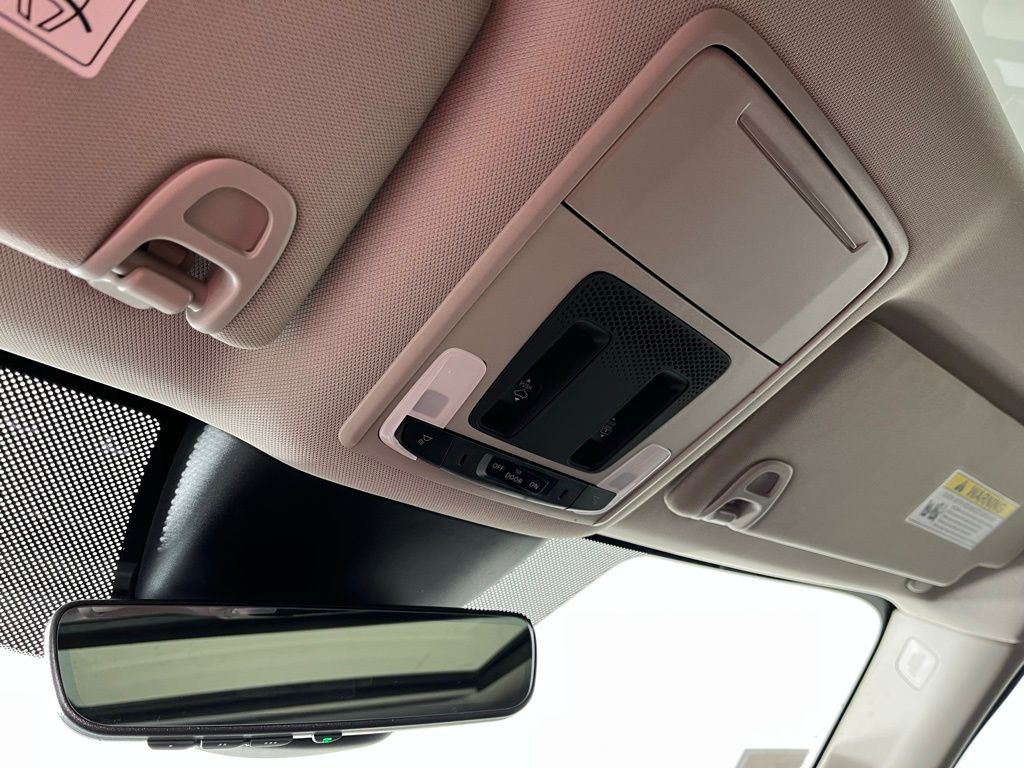 Thumbnail: 2025 Honda Pilot - 31