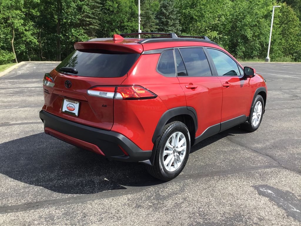 Thumbnail: 2022 Toyota Corolla Cross - 5
