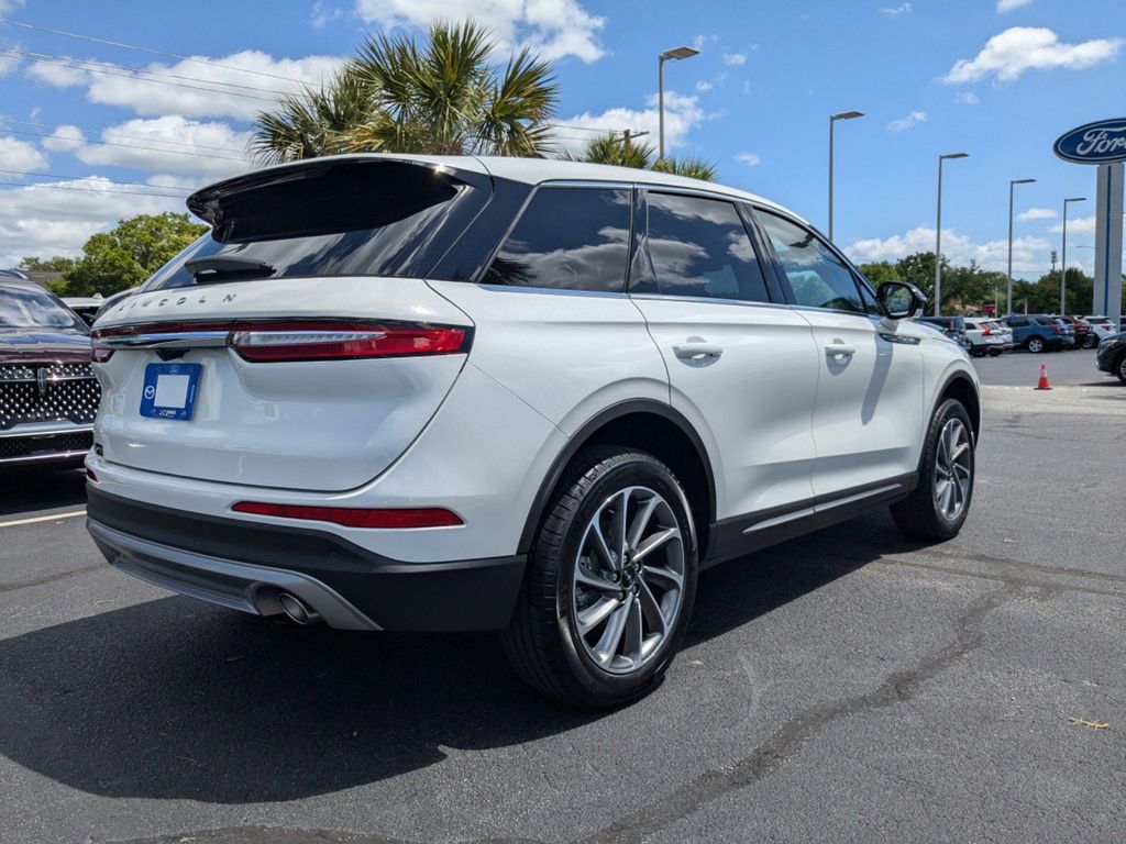 2025 Lincoln Corsair Premiere
