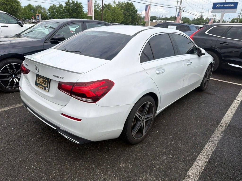 Used 2019 White Mercedes-Benz A 220 image 4