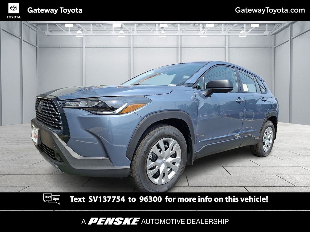 2025 Toyota Corolla Cross L Hero Image