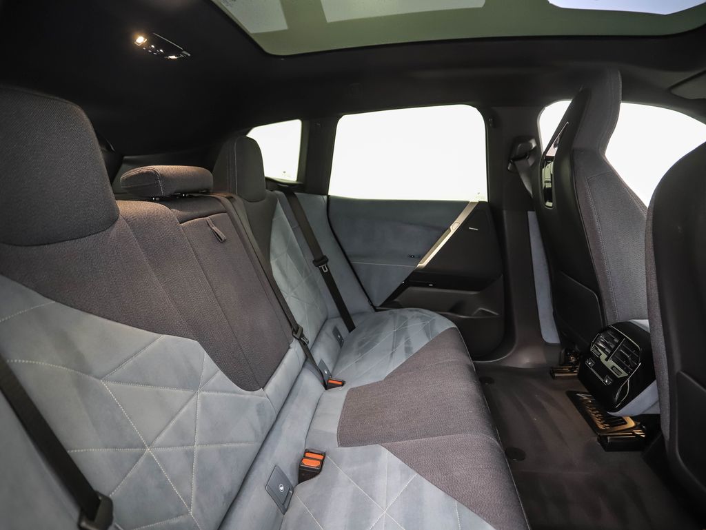 Thumbnail: 2026 BMW iX - 27