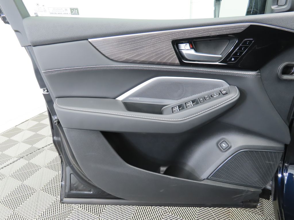 2025 Acura MDX Advance 24