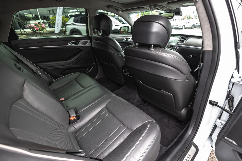 2019 Genesis G80 5.0 Ultimate thumbnail 31
